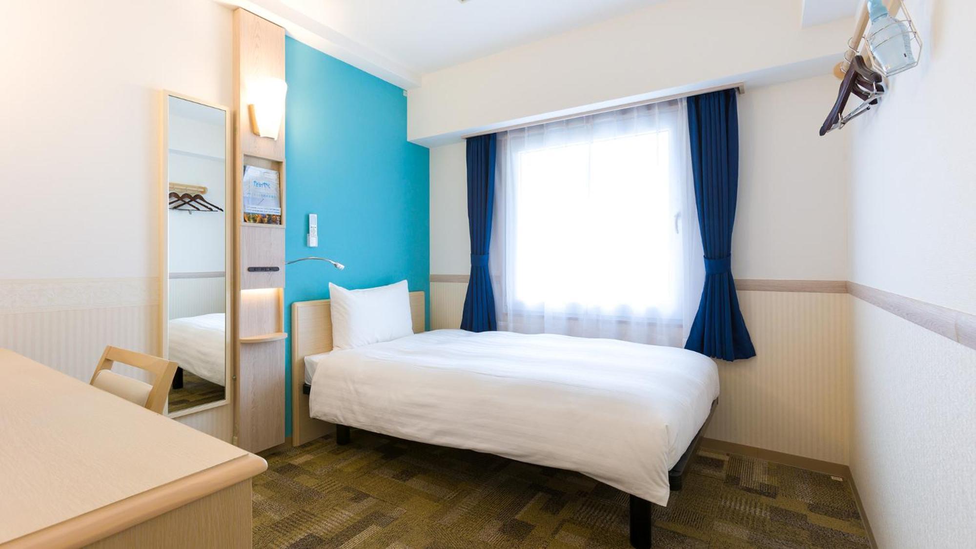 Toyoko Inn Marugame Ekimae מראה חיצוני תמונה