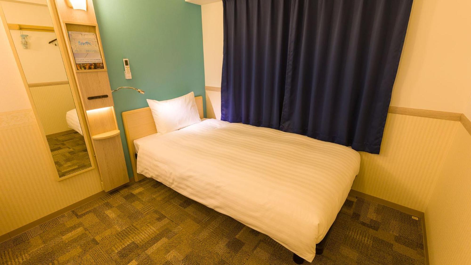 Toyoko Inn Marugame Ekimae חדר תמונה